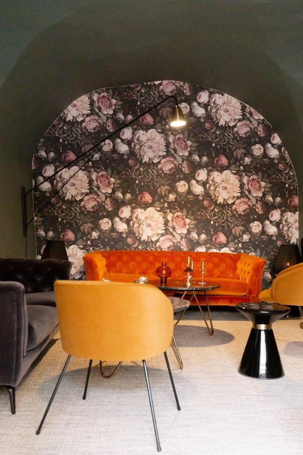 Le Victoria Boutique Hotel Saint-Paul-Trois-Chateaux Bagian luar foto