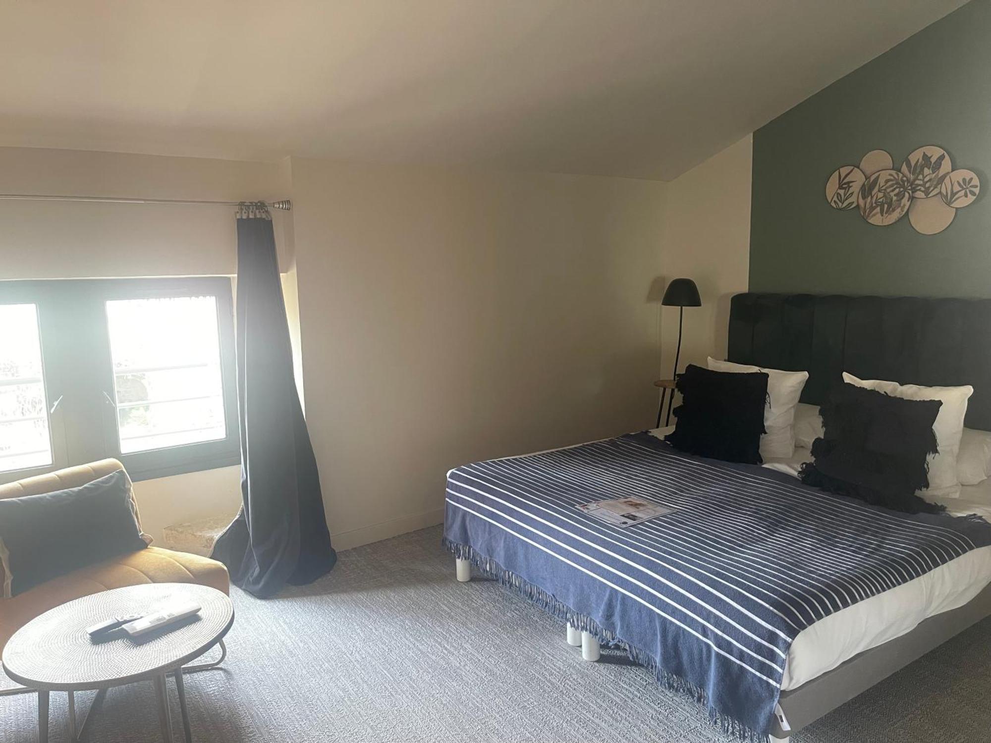 Le Victoria Boutique Hotel Saint-Paul-Trois-Chateaux Bagian luar foto